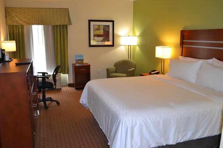 Room 16 of 29