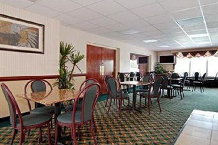MainStay Suites