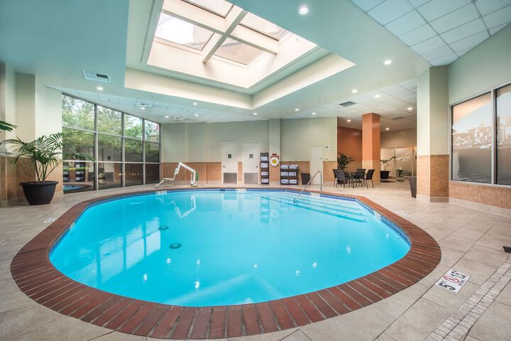 Embassy Suites by Hilton Seattle Tacoma International Airport