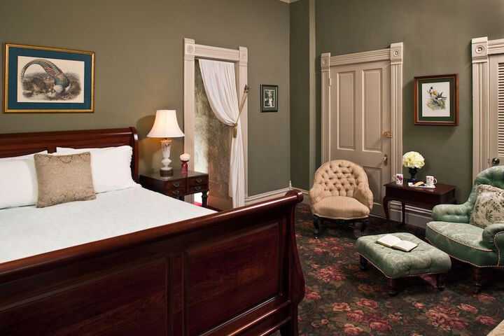Room 25 of 57