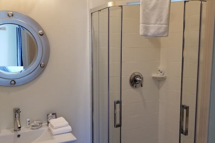 Room 54 of 88