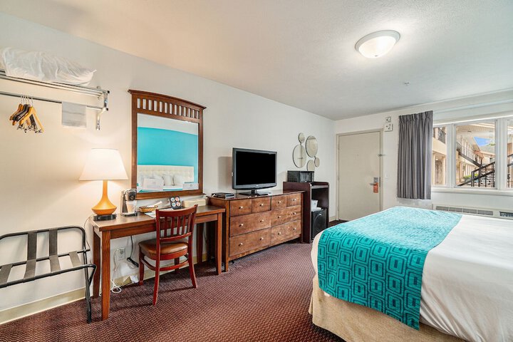 Room 27 of 55