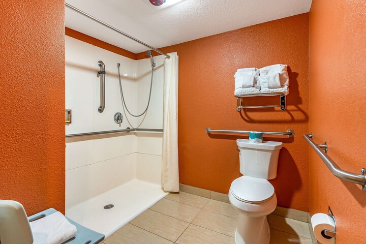 Room 26 of 52