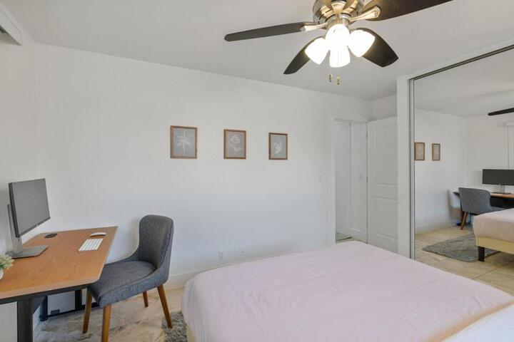 Molivu Homes 3BR - NewRemodel PetFriendly, Yard