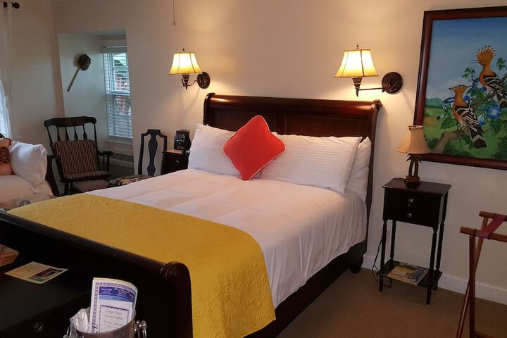 Room 163 of 392