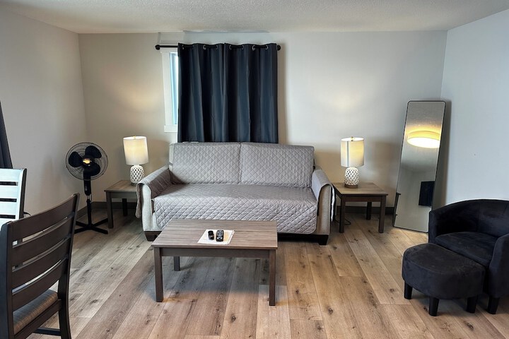 Room 43 of 124