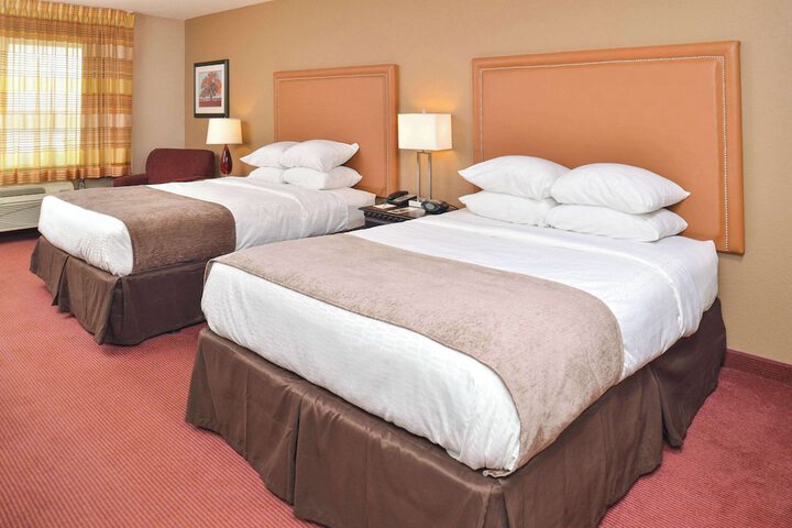 Room 44 of 72