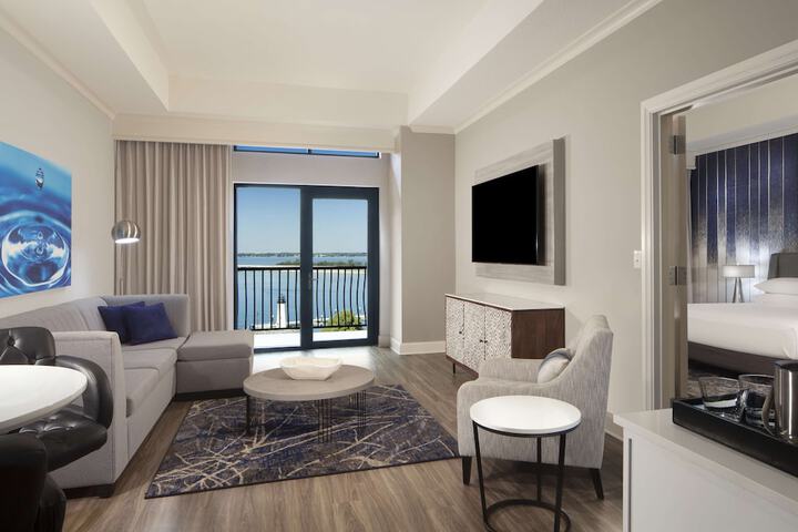 Room 42 of 72