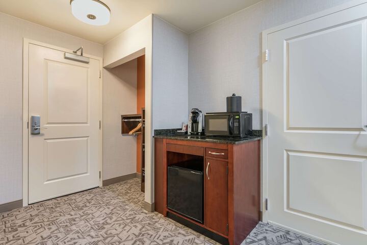 Room 22 of 36