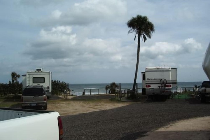 Coral Sands Inn