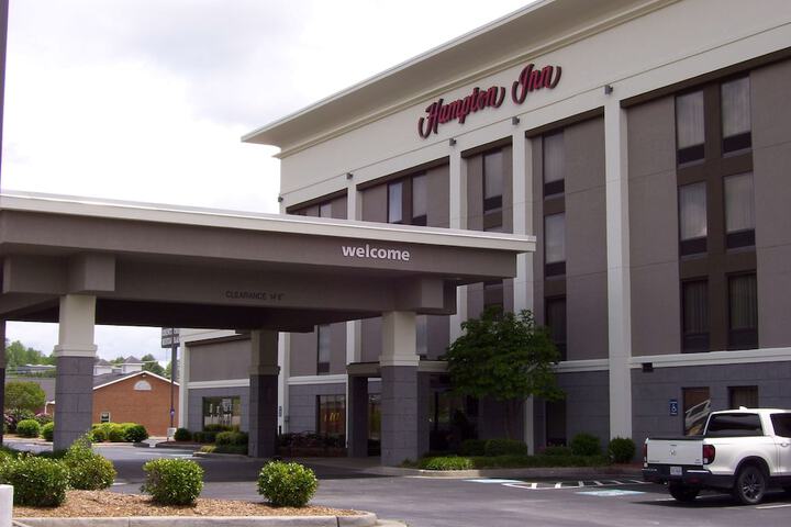 Hampton Inn Hillsville