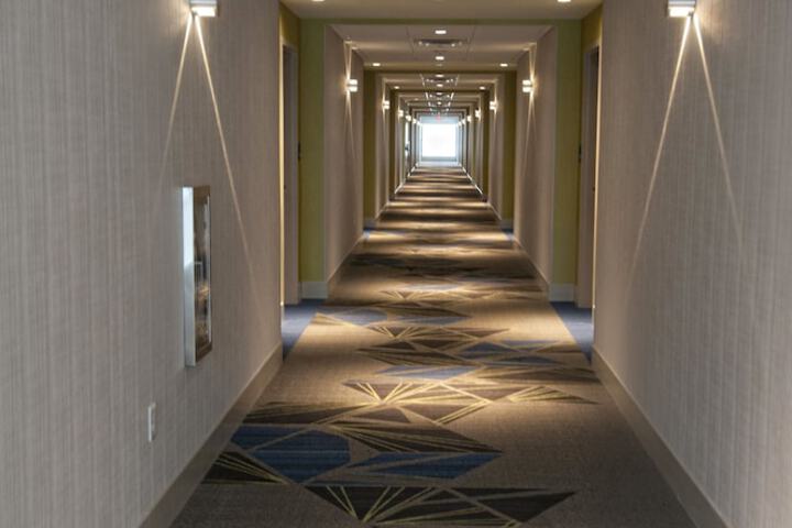 Ballroom/Hall 33 of 35