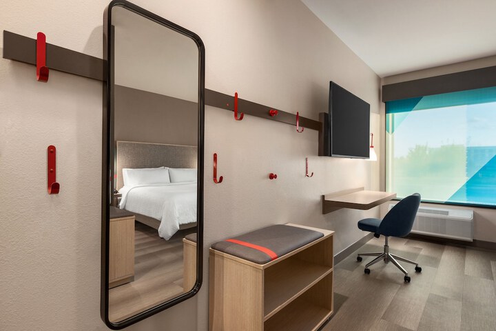Room 36 of 54