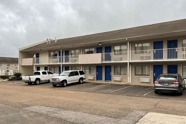 Motel 6 Millington TN