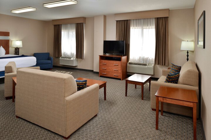 Room 14 of 40