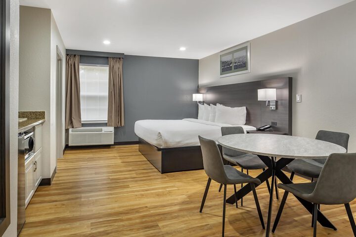 Best Western Mystic Hotel