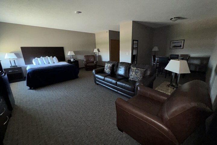 Room 17 of 25
