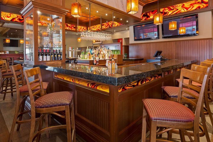 Best Western Plus Lamplighter Inn & Conference Centre