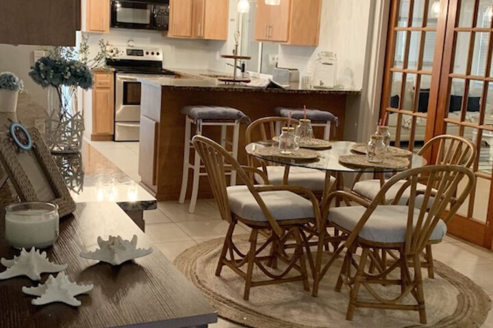 Poolside Retreat Boynton Beach