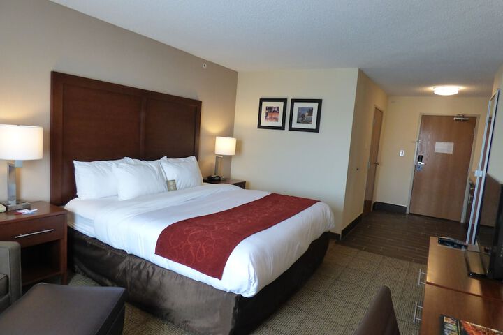 Room 35 of 51