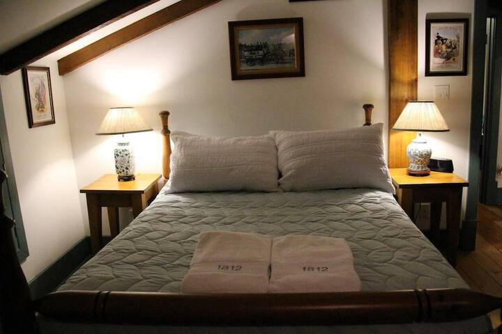 Room 12 of 44
