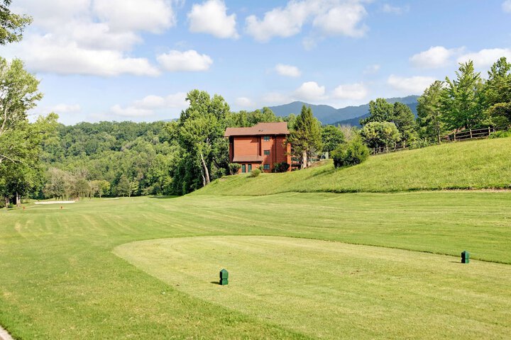 Hilton Vacation Club Bent Creek Golf Village Gatlinburg
