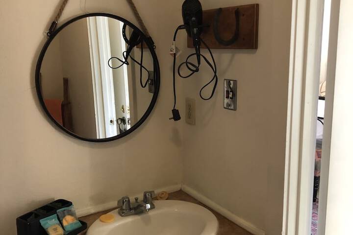Room 35 of 64