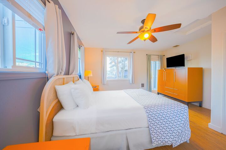 Room 41 of 60
