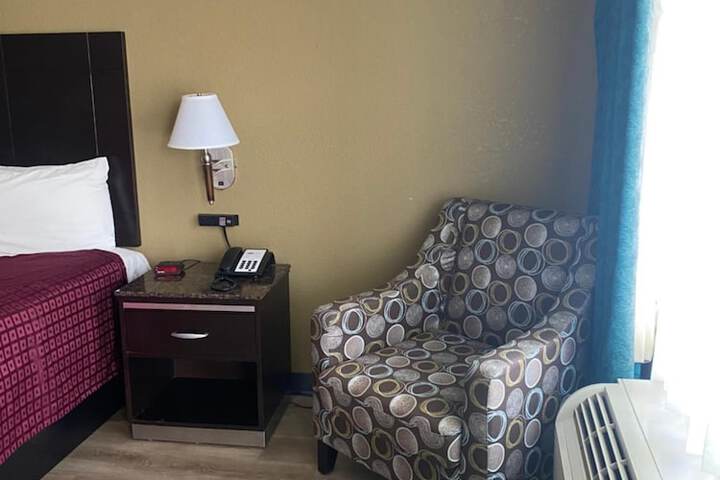 Room 42 of 57