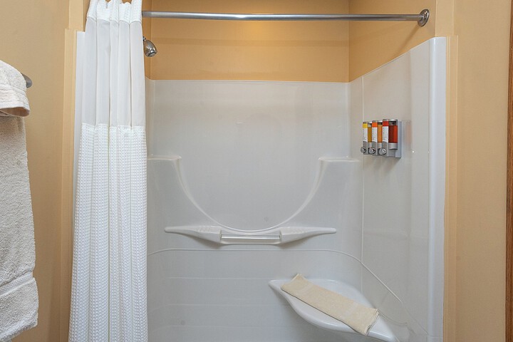 Room 25 of 129