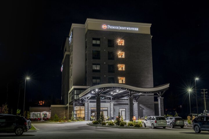 Hotel 3 of 53