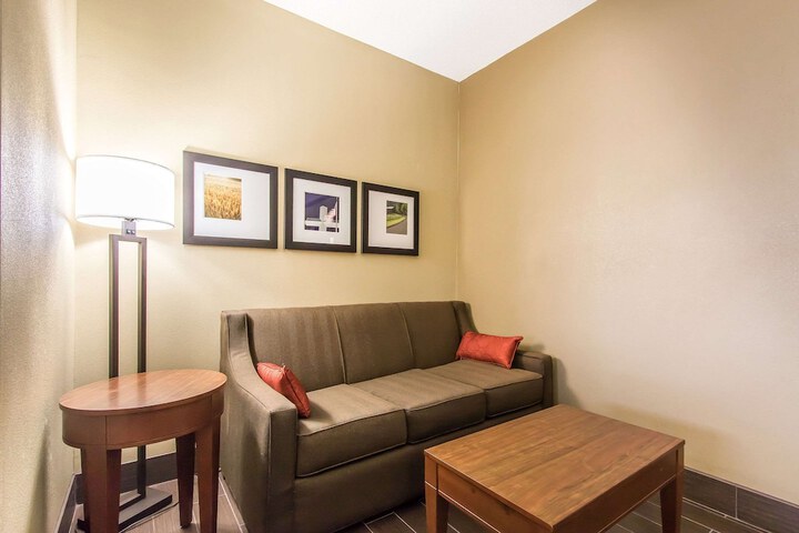 Comfort Suites Effingham Central