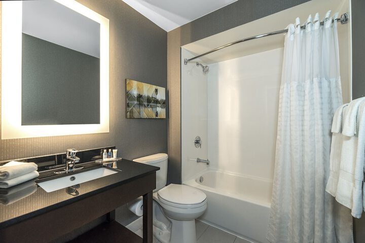 Room 9 of 22
