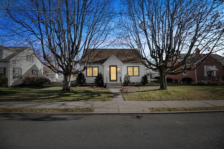 sweet Serenity" Stay 10 Minutes From Hershey 3 Bedroom Home by RedAwning