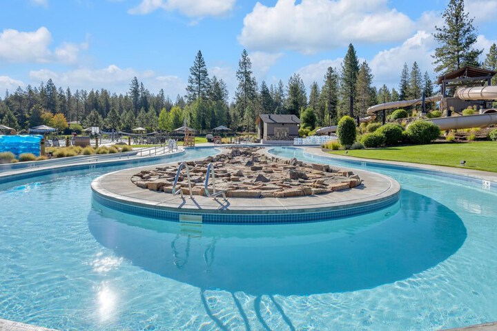 Pool 16 of 58