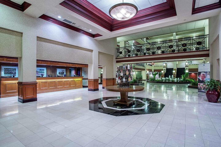 Embassy Suites by Hilton Lexington / UK Coldstream