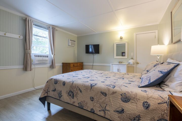 Room 211 of 309