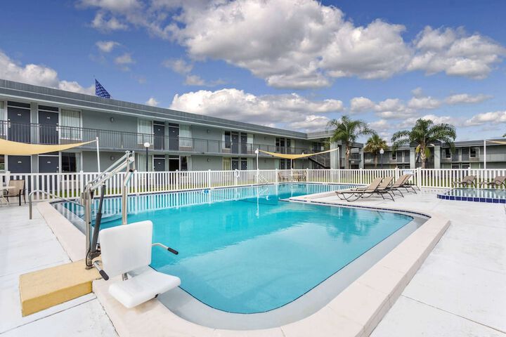 Pool 16 of 67