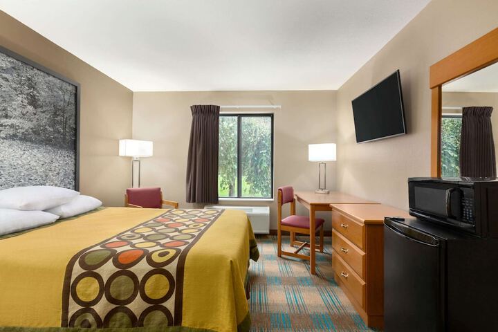 Room 29 of 37