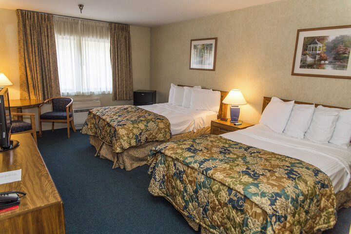Room 10 of 35