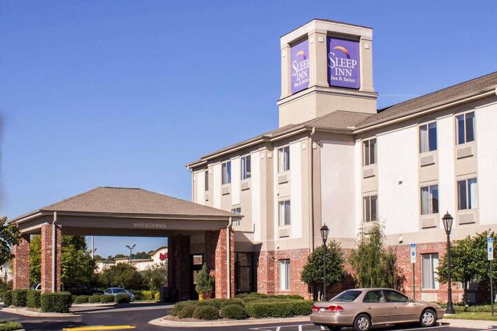 Hotel 6 of 70