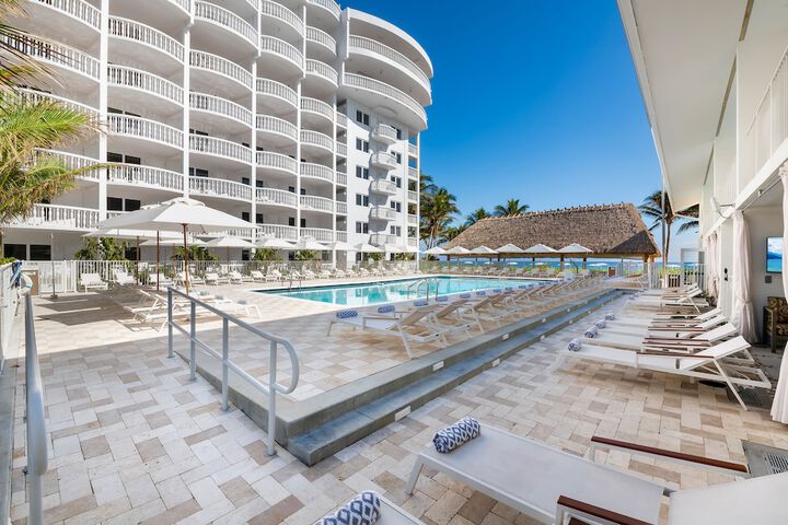 Beachcomber Resort & Club