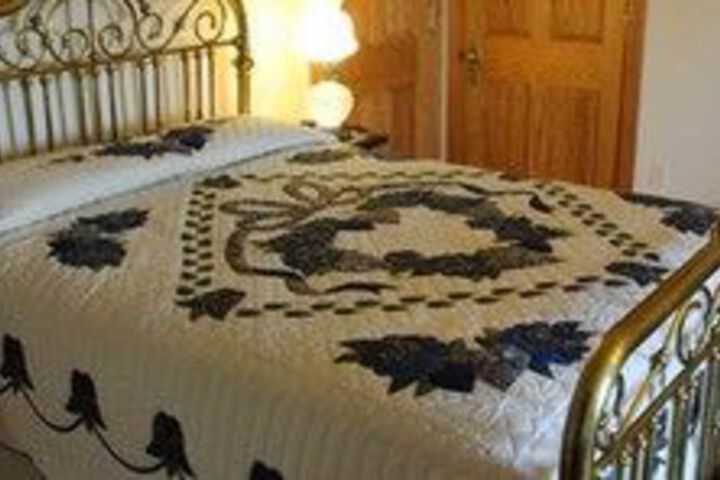 The Hurst House Bed and Breakfast