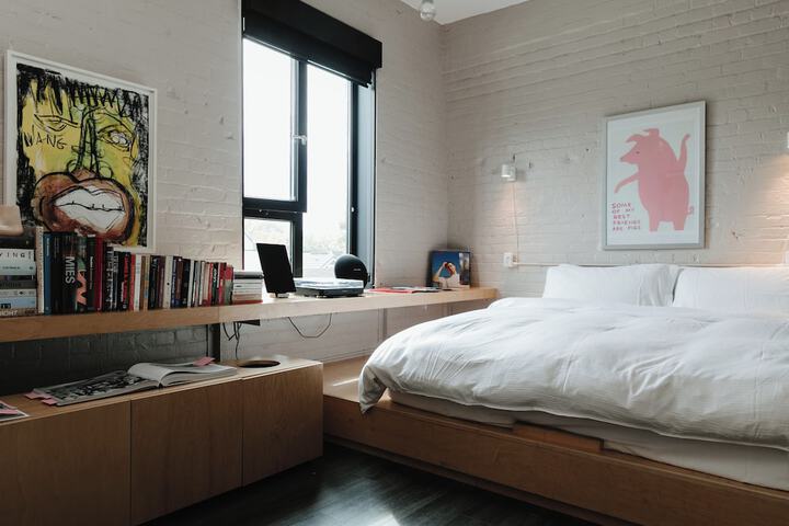 Room 25 of 45