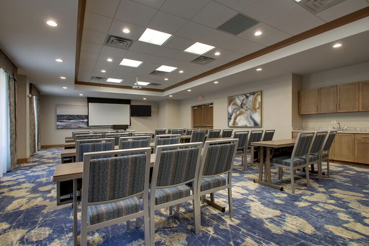 Hampton Inn Sneads Ferry North Topsail Beach