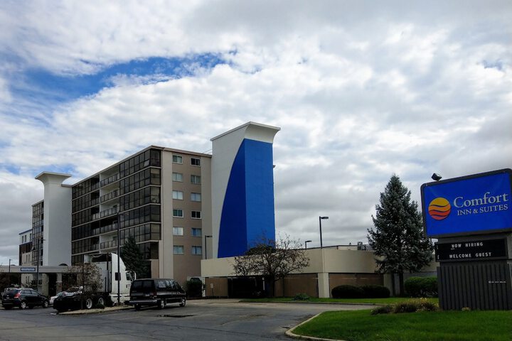 Hotel 3 of 74