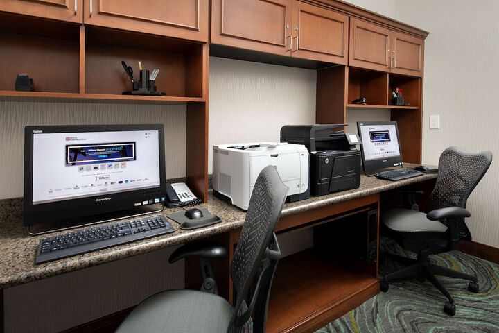Business Center 33 of 33