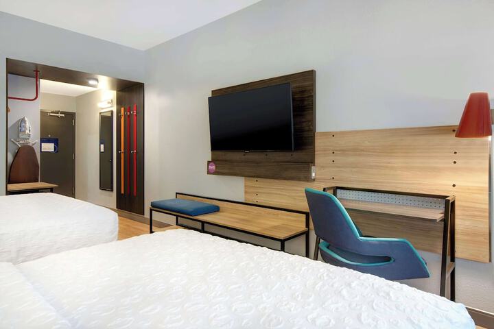 Room 19 of 52