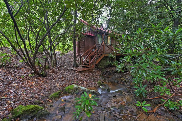 Creekside Cottage: Blue Ridge Mountain Escape!