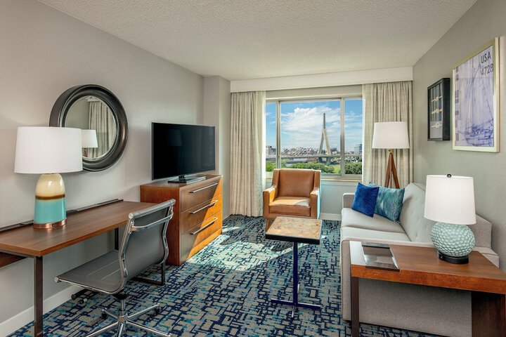 Room 20 of 37